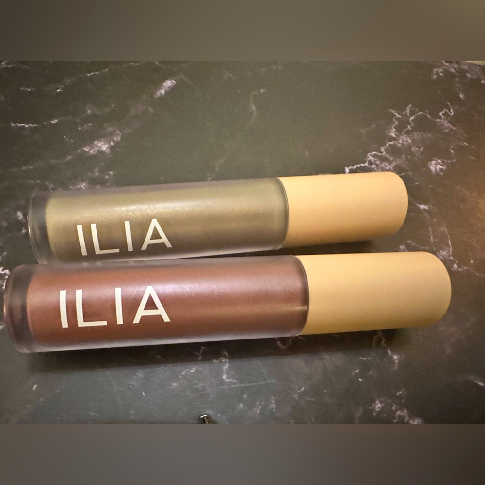ILIA Liquid Powder Chromatic Eye Tint Duo
